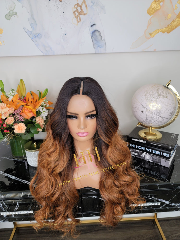 100% Human hair minimal leave out wig Body wave  ombre